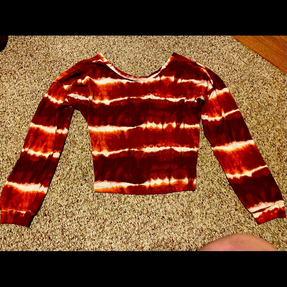 Fashion Nova tie-knot shirt